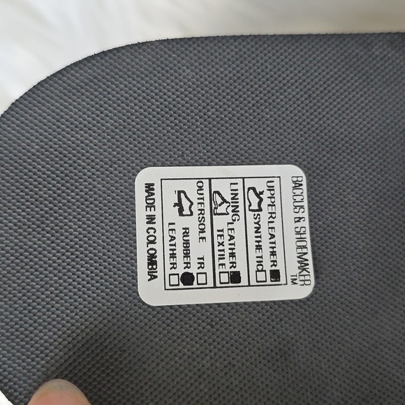 Classic Brown Men's Oxford Shoes - Picture 9 of 12